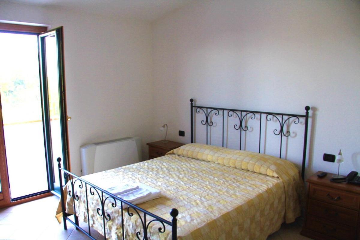 Bel Tempio Guest House San Giovanni a Piro Luaran gambar